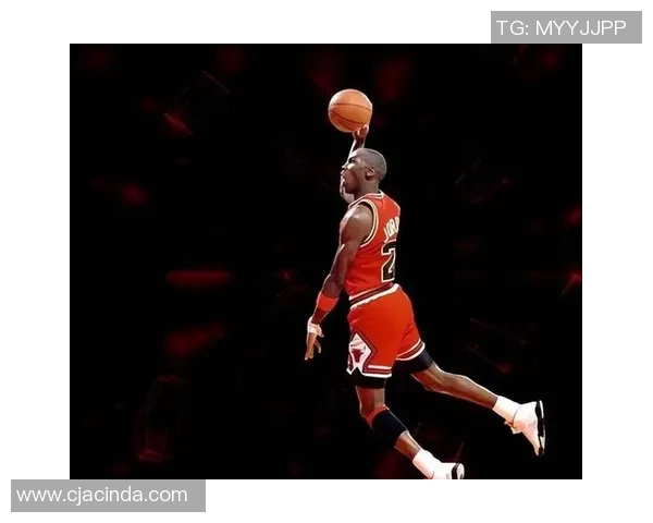 1997年公牛队对阵老鹰队乔丹精彩表现引领球队胜利回顾